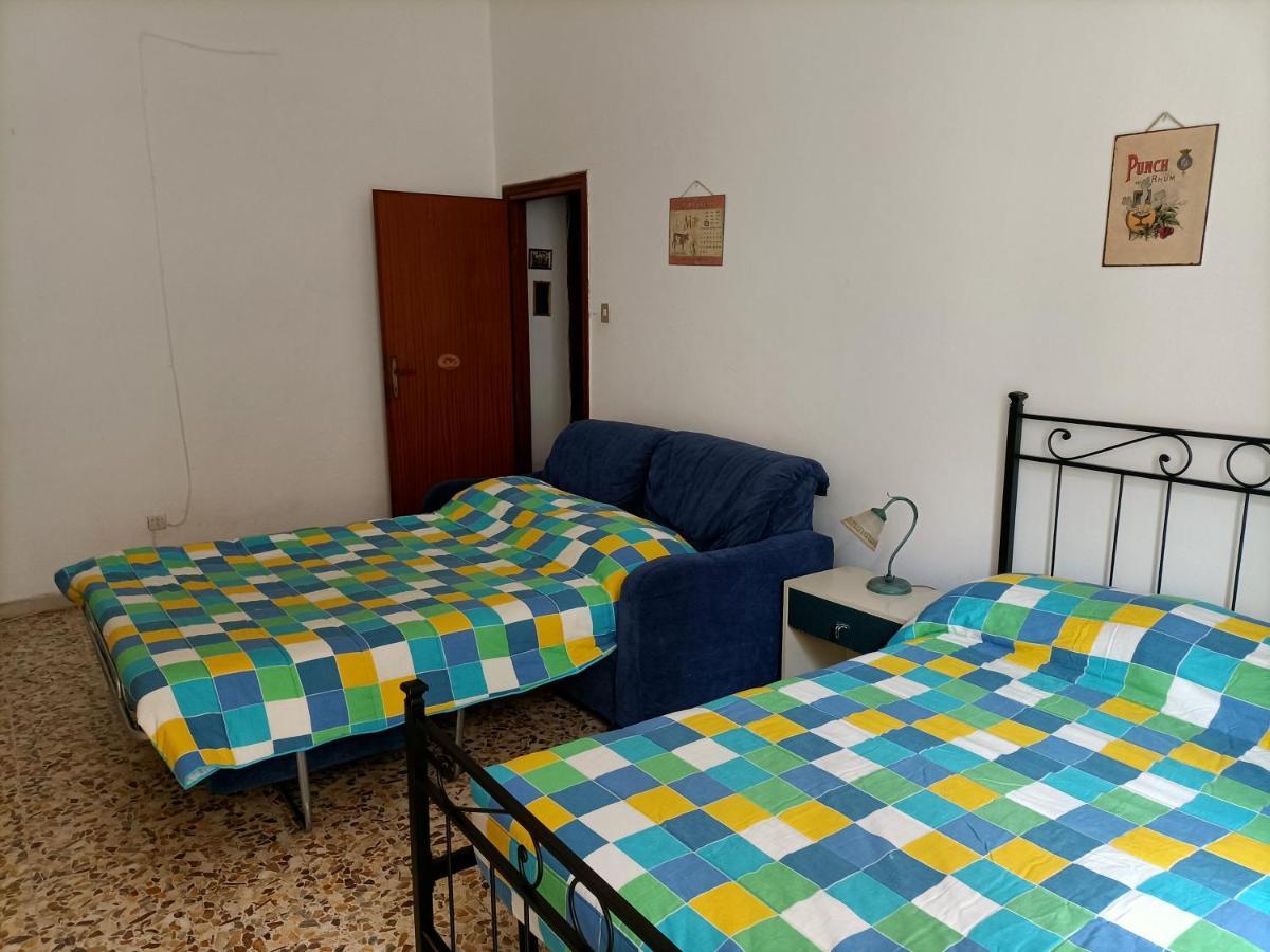 Antica Casa Ceccardi Apartment ลีวอร์โน ภายนอก รูปภาพ