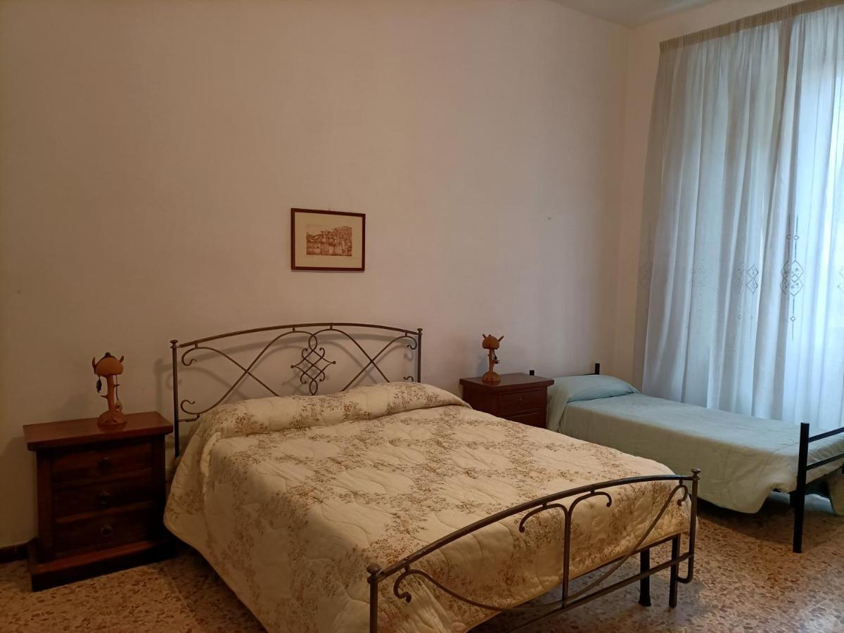 Antica Casa Ceccardi Apartment ลีวอร์โน ภายนอก รูปภาพ